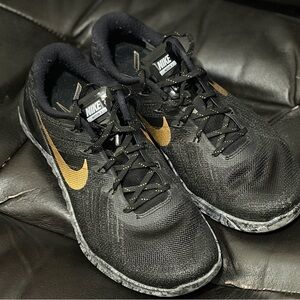 Nike Women’s Metcon 3 size 8.5